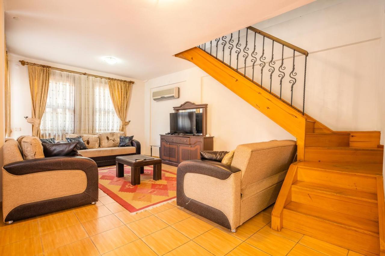 Villa David People Boutique Hostel&apart *