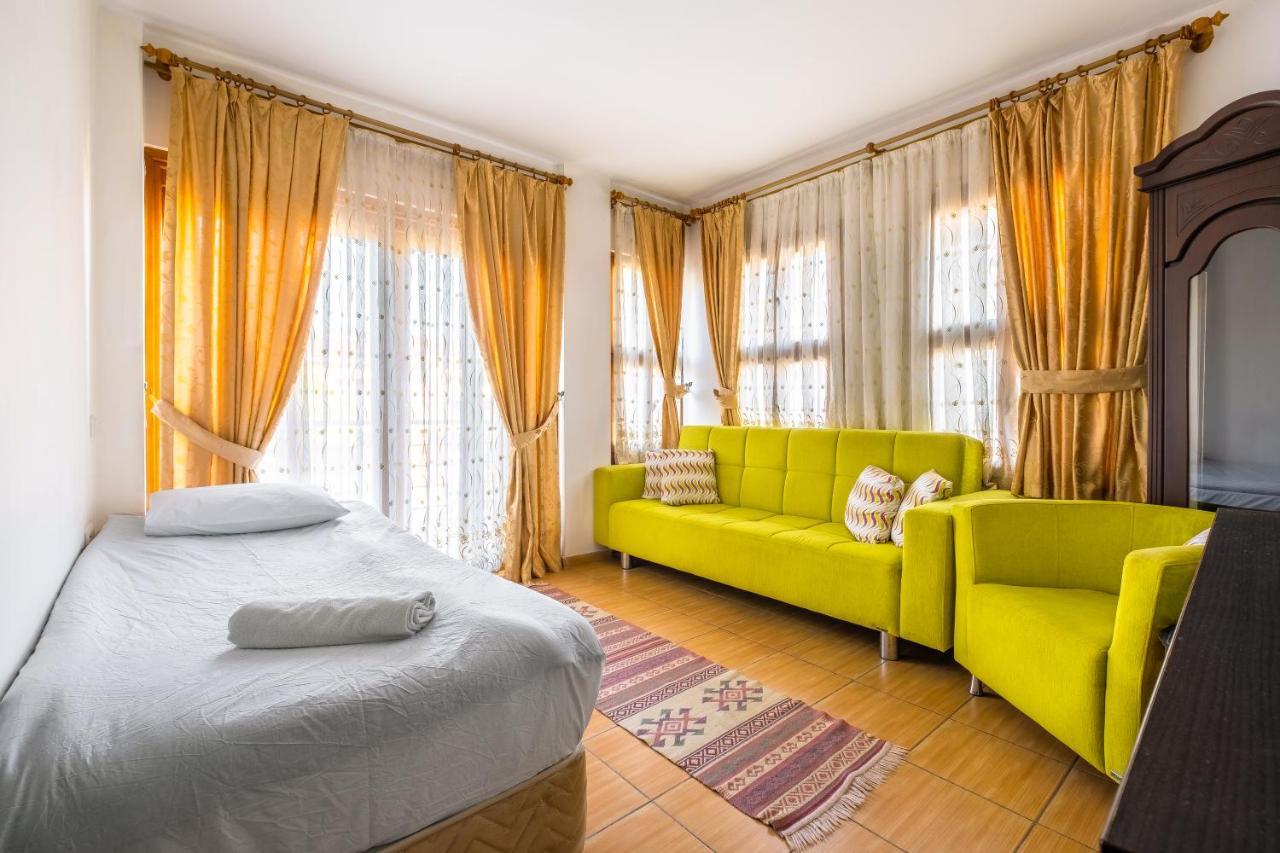 Villa David People Boutique Hostel&apart
